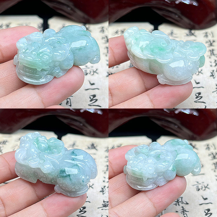 隆慈缘Y直销原矿缅甸翡翠A货冰糯种淡绿招财貔貅玉吊坠皮丘男女款