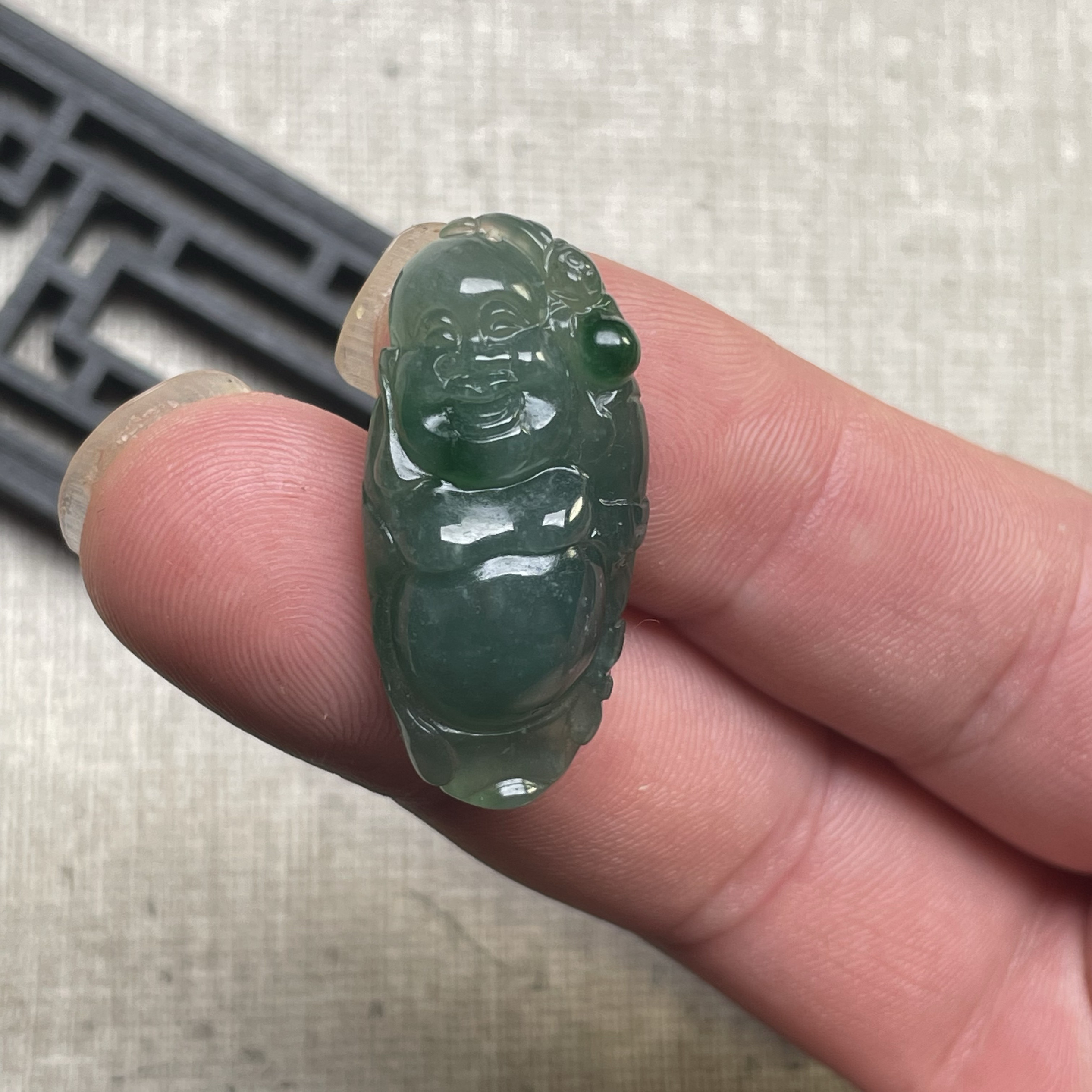 隆慈缘原矿翡翠源头A货翡翠冰糯种飘阳绿布袋和尚翡翠笑面佛吊坠