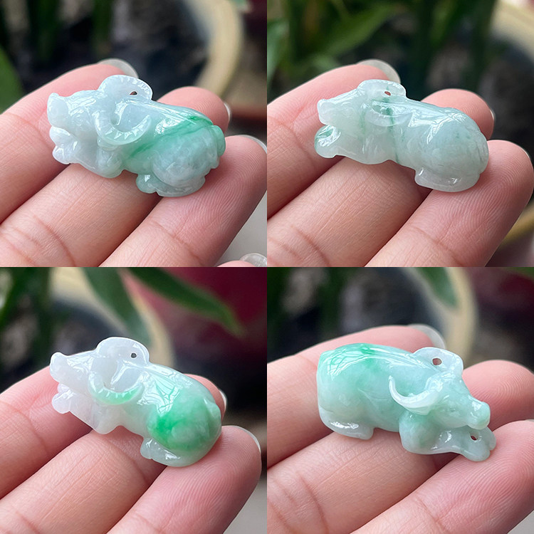 隆慈缘缅甸翡翠翠绿立体生肖玉牛