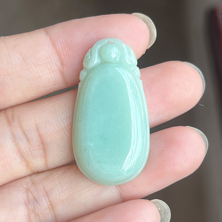隆慈缘缅甸天然翡翠A货福贝吊坠