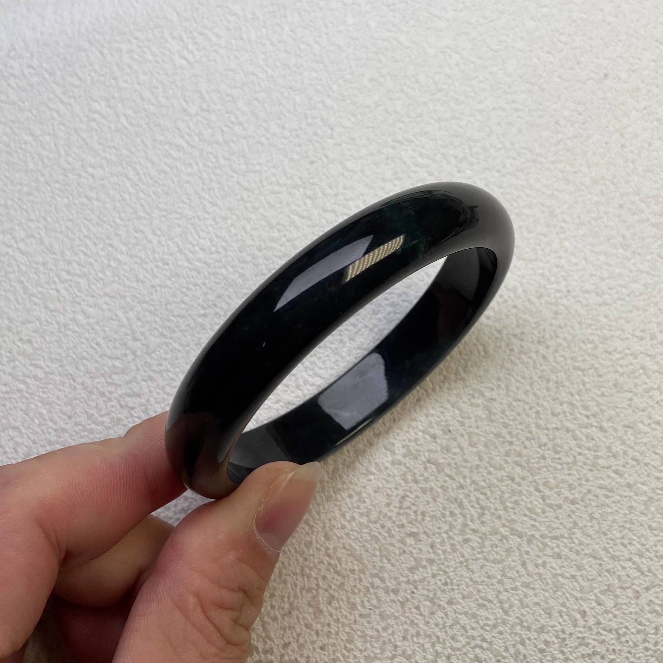 隆慈缘原矿A货翡翠60mm手镯冰糯种乌鸡手镯大圈口玉石手镯