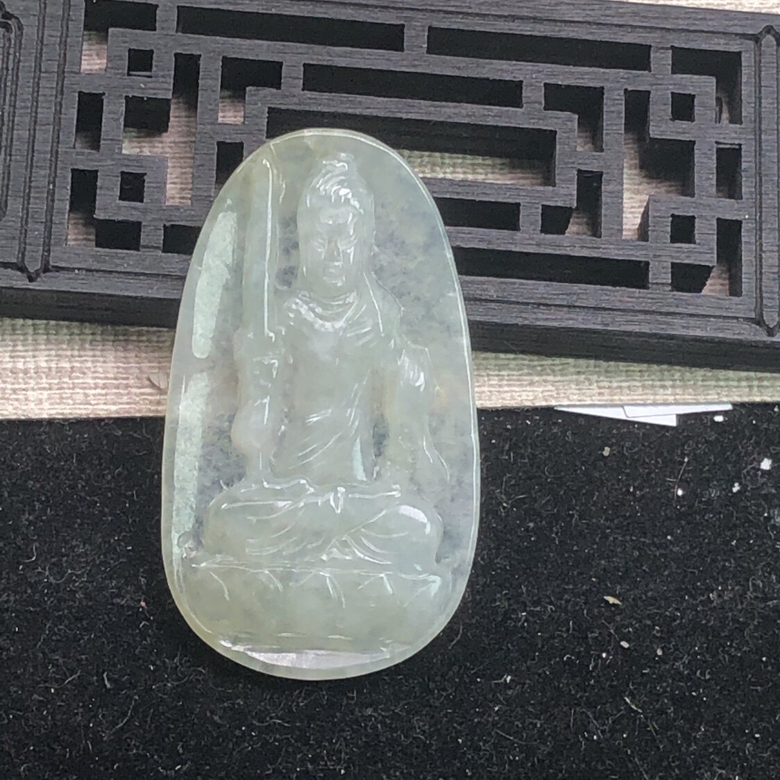 隆慈缘八大护法老坑冰种牛生肖本命佛不动明王吊坠a货翡翠不动尊