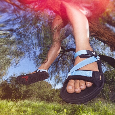 代购vivobarefoot Tracker Ora 男士运动凉鞋魔术贴调节户外凉鞋