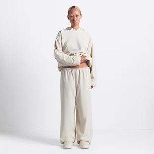 Face SKIMS 代购 宽松直筒裤 North 北面联名金卡戴珊运动裤 The