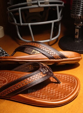 新品代购olukai Mea Ola 男士人字拖皮革款休闲凉鞋一脚蹬拖鞋