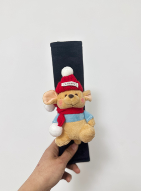 噗噗熊小豆汽车安全带护肩套女生车内装饰防勒脖保护套新车礼物套