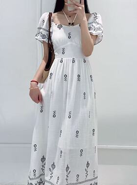 韩版ulzzang夏季新款法式气质时尚方领挂脖高腰显瘦刺绣连衣裙女