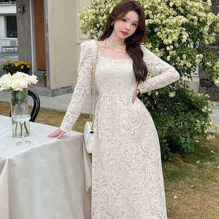 韩版ulzzang早春新款法式气质时尚方领钉珠收腰蕾丝拼接连衣裙女