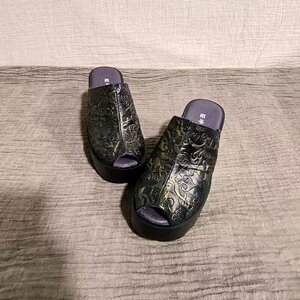女鞋松糕底厚底鱼嘴真皮拖鞋外穿