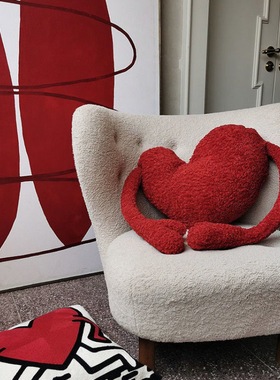 ins高级感红色创意可爱心型沙发抱枕靠垫客厅家居结婚婚房布置