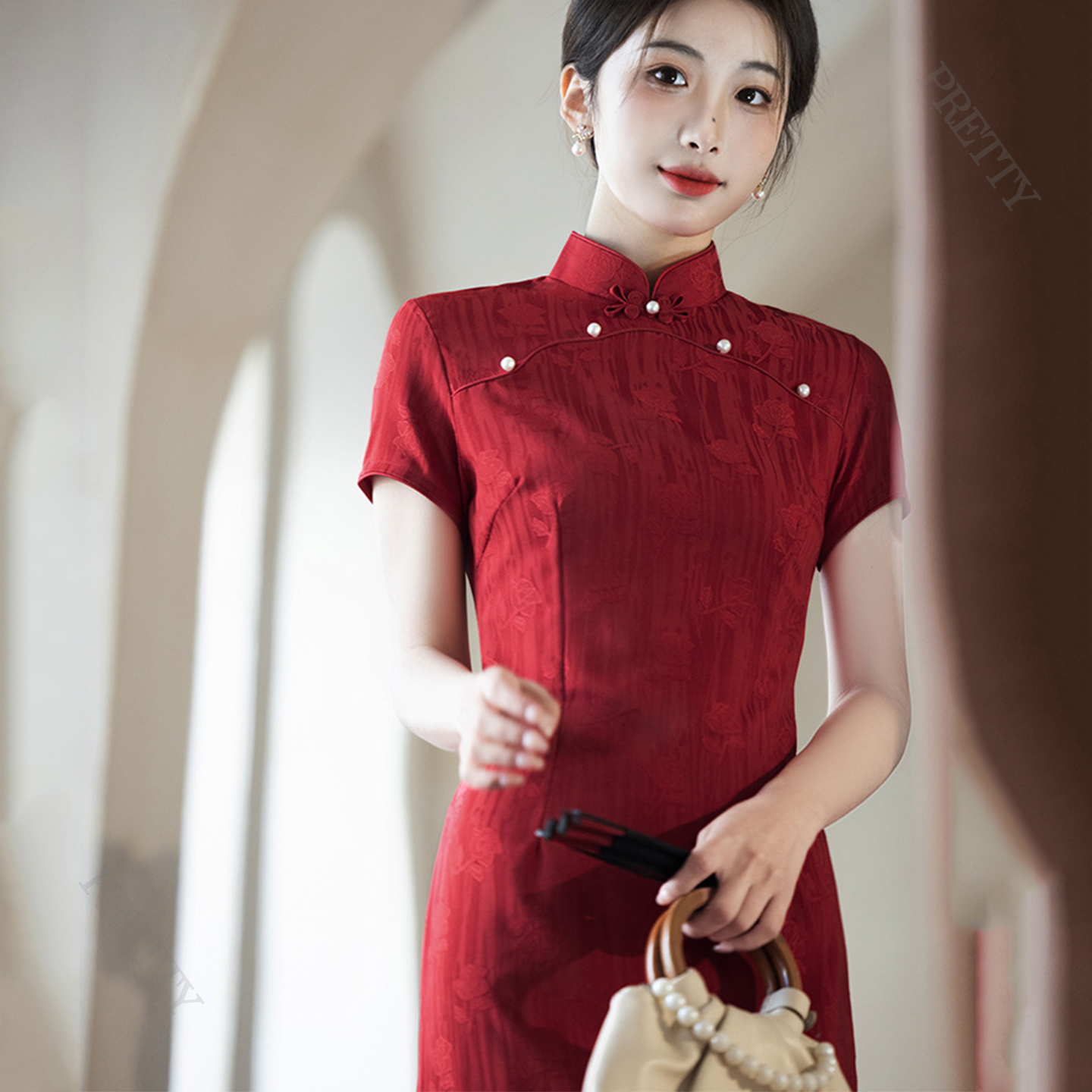 红色订婚旗袍新娘敬酒服新中式女