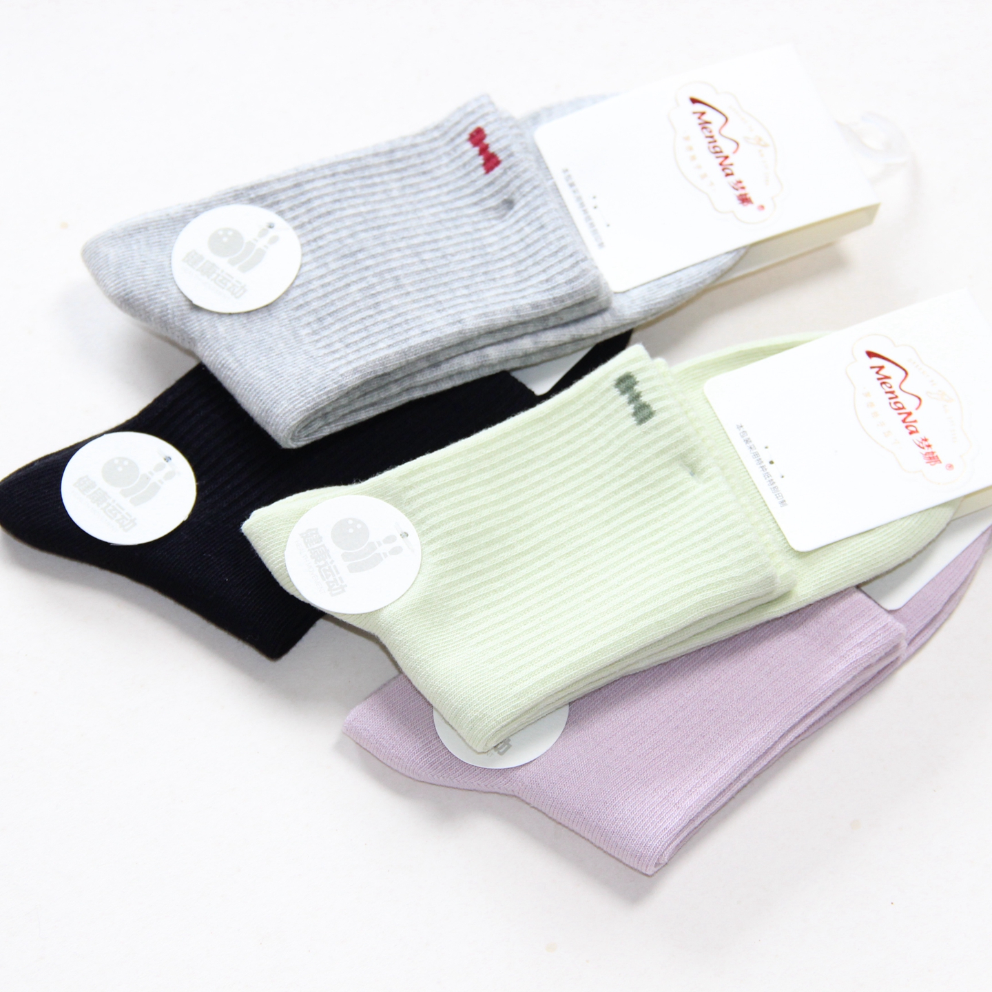 秋冬新款梦娜全棉中筒女袜纯棉条纹休闲中厚休闲舒适无骨棉袜子