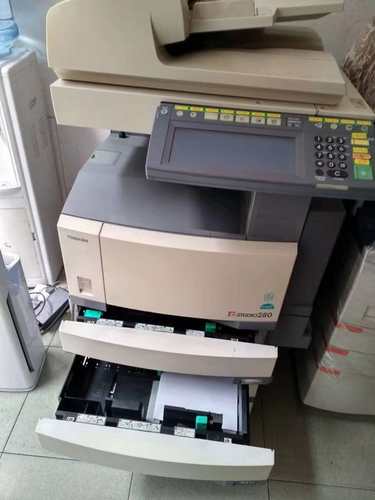 成都上门维修打印复印机代码卡纸搓纸换硒鼓芯机板调试效果安装机