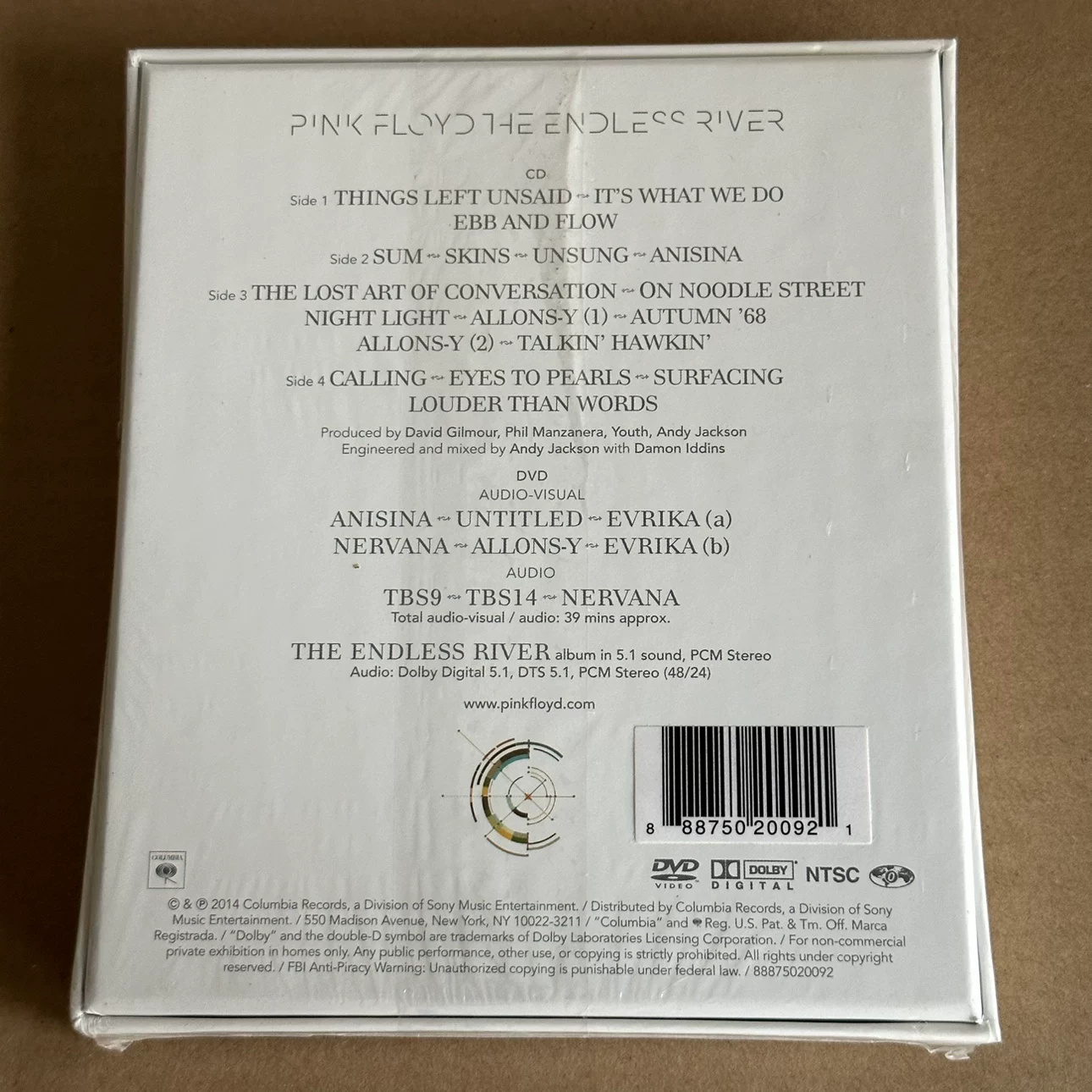 Spot [U] Pink Floyd The Endless River Книга Пересечение Deluxe Edition CD+DVD