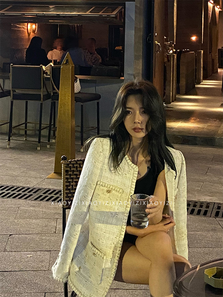 栗子妮妮小香风粗花呢短外套女