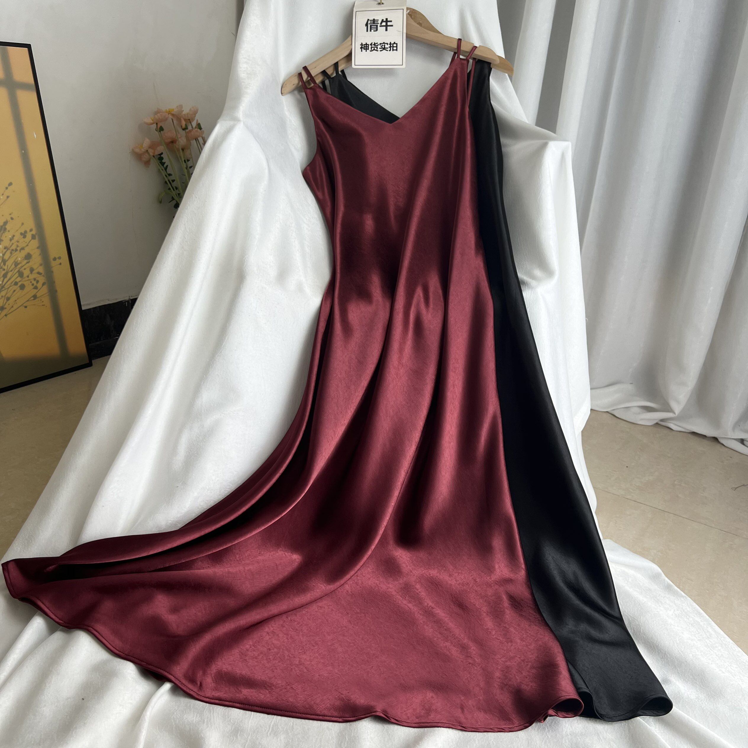 【倩牛高端】法式高级感醋酸吊带连衣裙女修身显瘦长裙轻奢优雅风