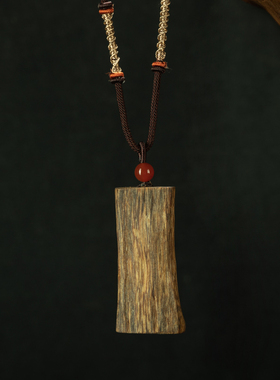 沉香之王天然老料海南莺歌金丝糖结绿奇楠沉香无事牌吊坠香气馥郁