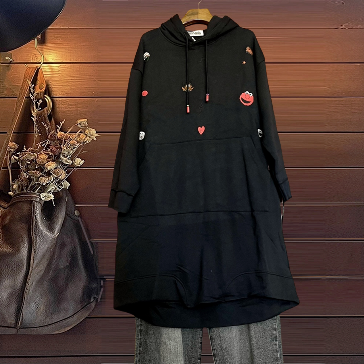 春秋卫衣连衣裙TINY CUTTLE连帽套头韩版女时尚休闲黑色长袖剌绣