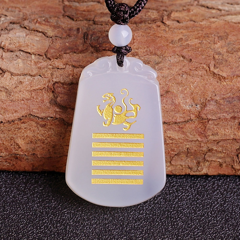 五行缺金喜金吊坠乾为天属金的饰品白虎钥匙扣平安无事牌乾卦项链