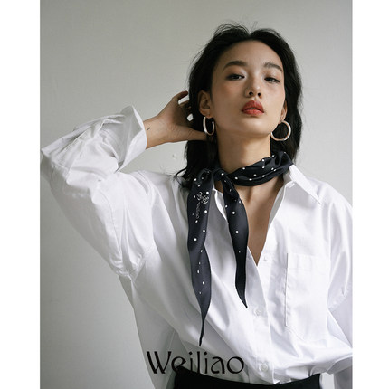 Weiliao｜基础款波点丝巾菱形三角巾黑白百搭桑蚕丝法式围巾头巾