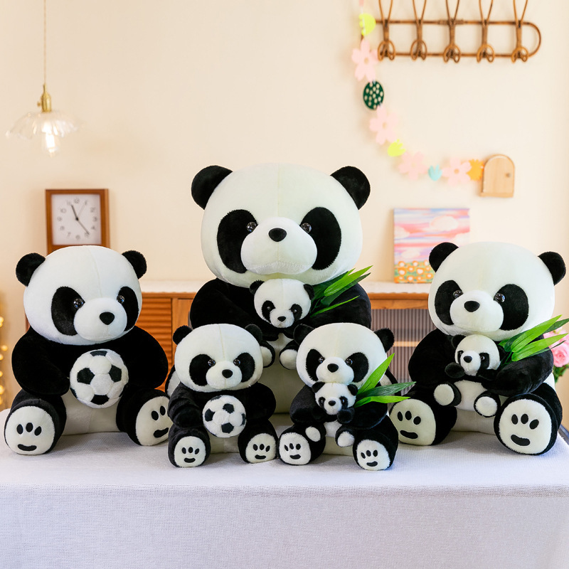 仿真熊猫毛绒玩具公仔新款抱足球玩耍母子发熊猫布娃娃抱抱熊玩偶