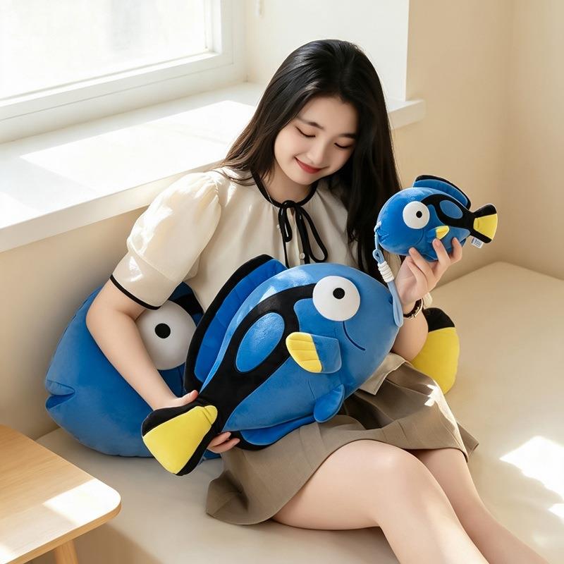 蓝吊鱼抱枕海洋系列毛绒玩具真蓝色小丑鱼挂件海洋玩偶睡觉靠枕
