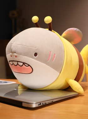 毛绒玩具公仔鲨bee玩偶鲨鱼玩具生日礼物压床娃娃跨境亚马逊