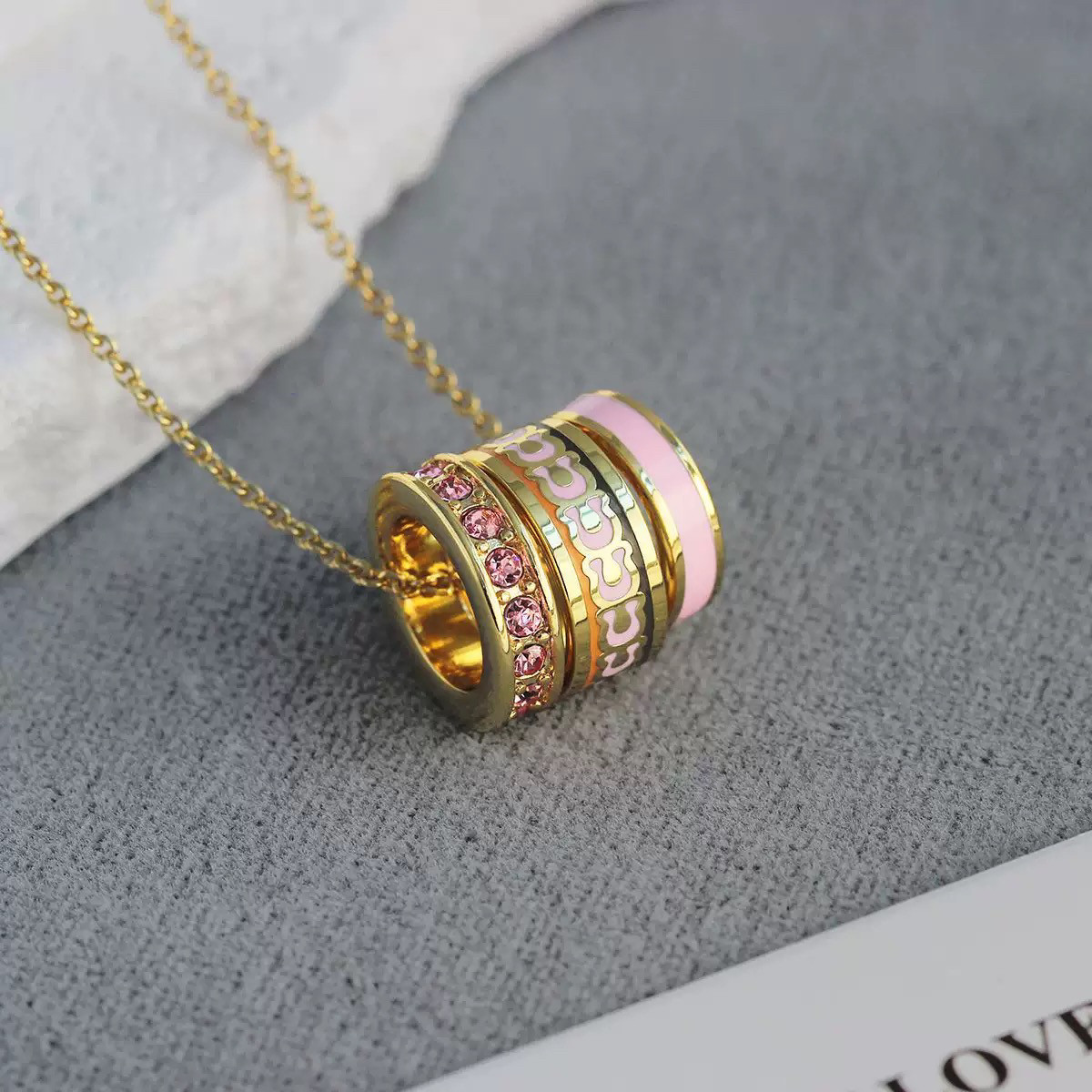 彩色涂釉三色环项链 高级感简约小圆小香风珐琅涂釉宝石锁骨项链