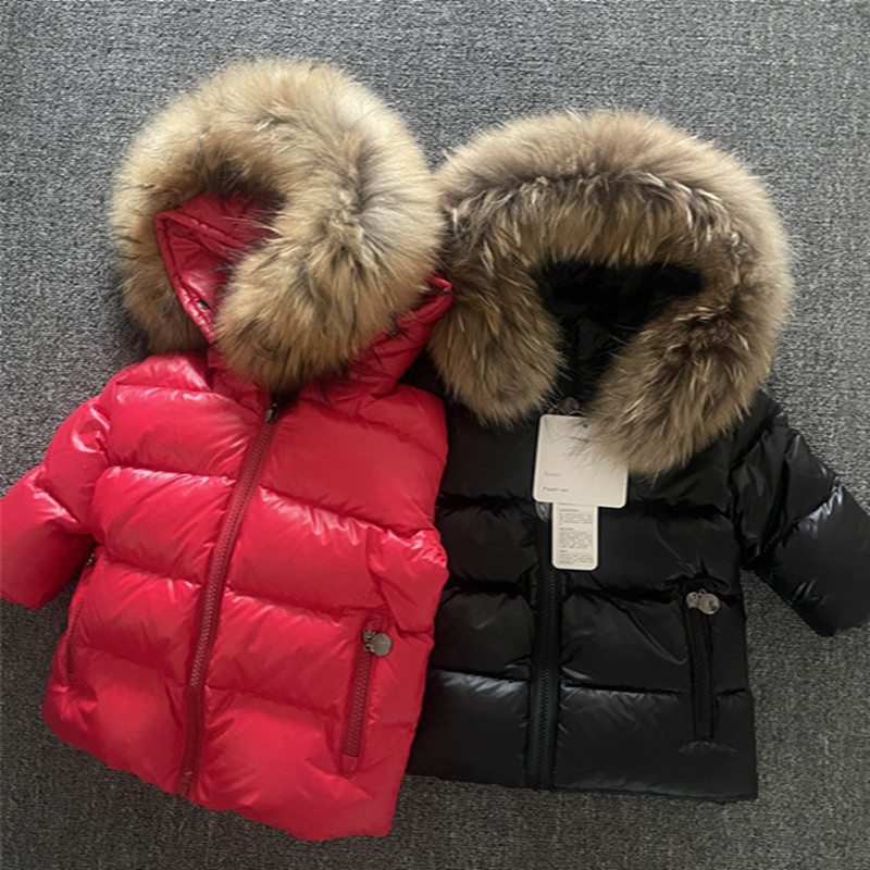 羽绒服短款加厚童装伊裳雪男女