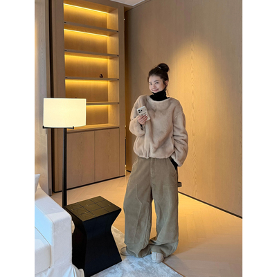 PEACHZHOU 芬兰短二天鹅绒原色高级感圆领套头水貂外套女2026新款