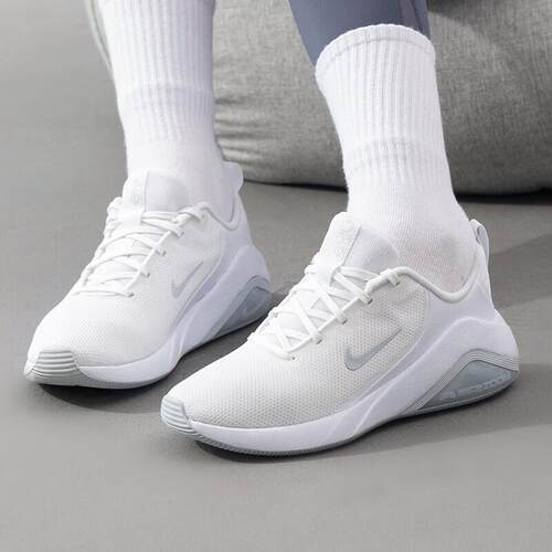 Nike耐克女鞋 BELLA 7 轻便透气休闲跑步鞋 FZ1689-100