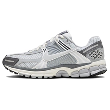 Nike/耐克男女新款ZOOM VOMERO 5运动休闲跑步鞋 FD9919 FD9920