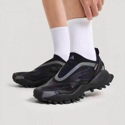 阿迪男女鞋舒适运动休闲鞋