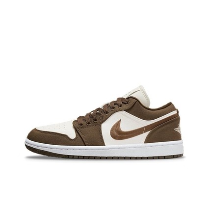 Nike/耐克 Air Jordan 1 Low AJ1 复古女子篮球鞋DV0426-200-301