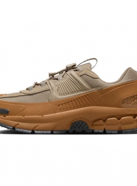 NIKE耐克 ZOOM VOMERO ROAM 女子时尚舒适运动休闲鞋 HQ2181-200