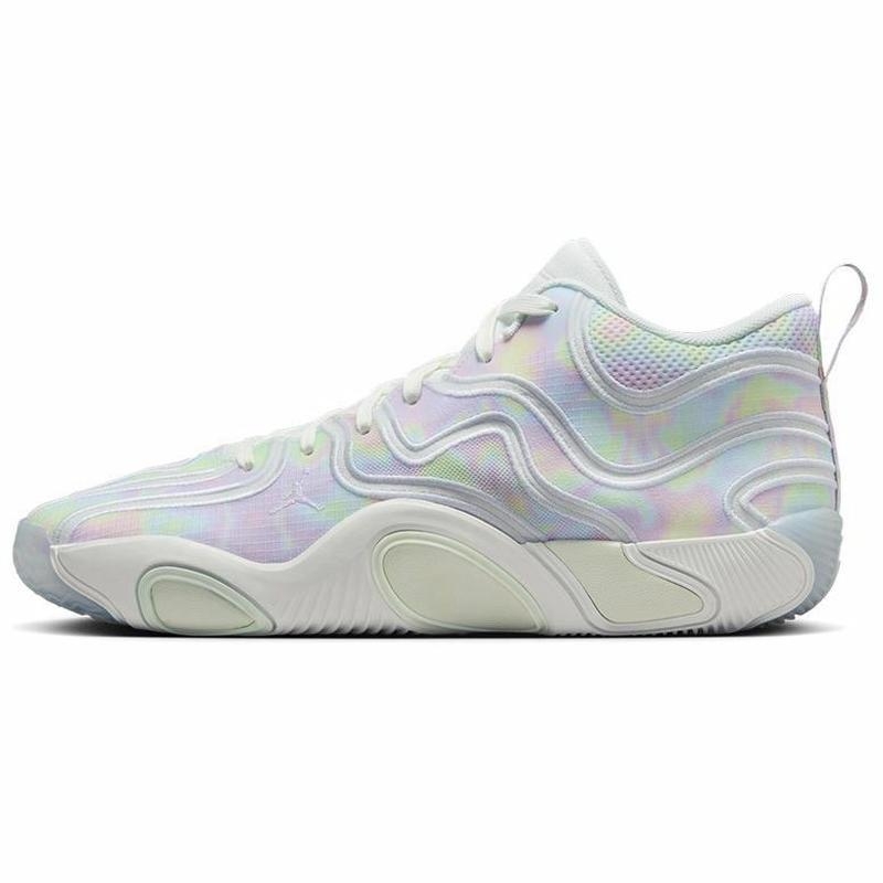 耐克男舒适百搭中帮篮球鞋