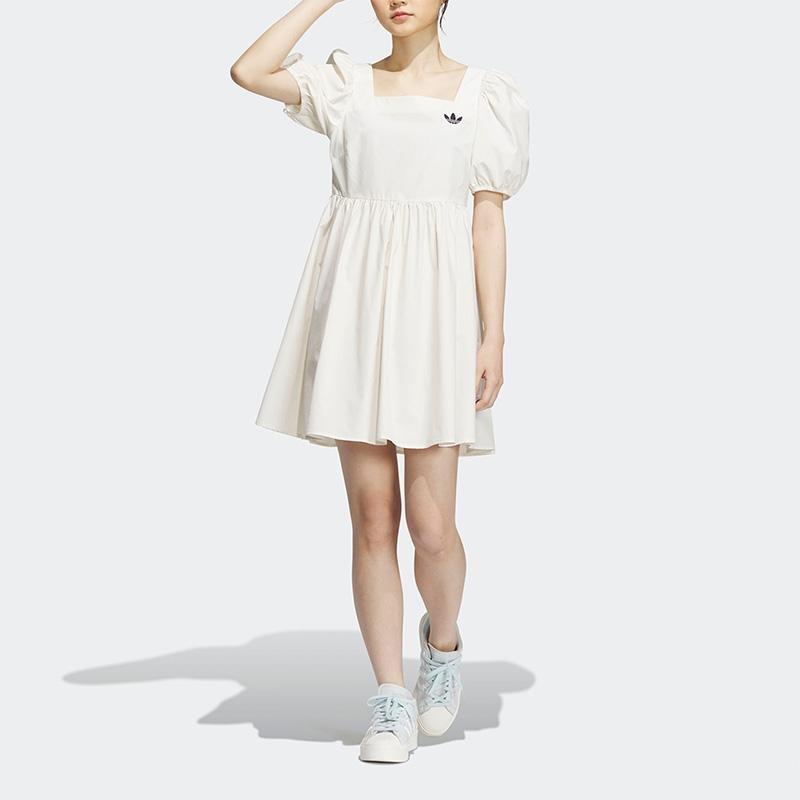 Adidas/阿迪达斯灯笼袖连衣裙