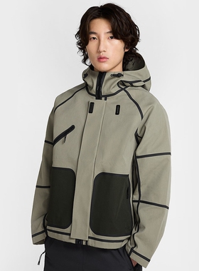 Nike耐克男装 舒适休闲运动拼接款连帽梭织夹克外套HM9474-320