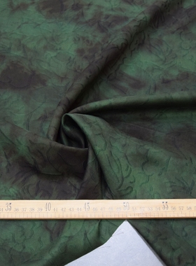 26姆米绿色氛围感印花新冠乐绉香云纱面料旗袍连衣裙桑蚕丝布料