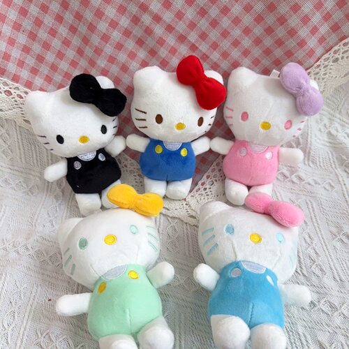 可爱hellokitty挂件黑色爱心扣卡通高颜值毛绒玩具小猫咪包包挂饰