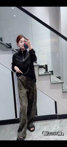 蜕变日记3357大码牛仔裤女胖mm豹纹裤子弯刀裤子200斤女装新款秋