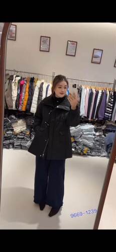 芮娜依莲9669大码羽绒服女胖mm国标90白鸭绒200斤女装新款冬外套