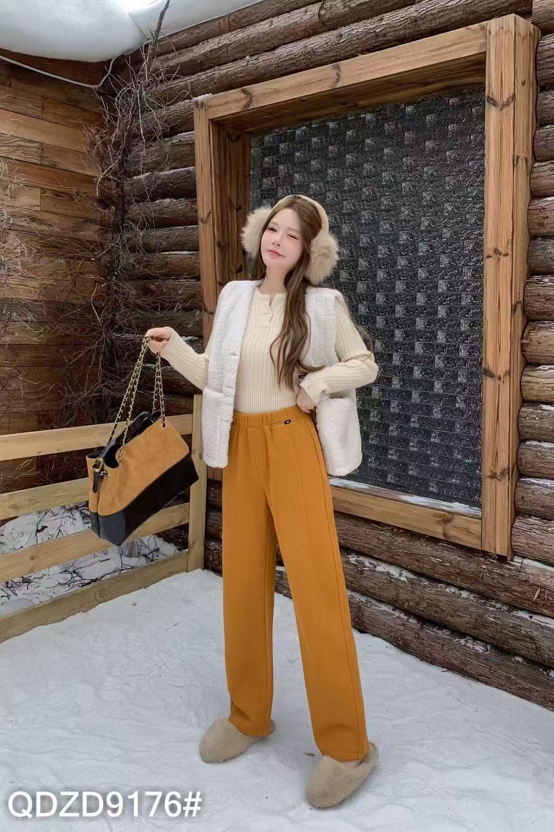 起点终点9176大码加绒卫裤女胖MM直筒裤弯刀裤200斤女装新款上衣