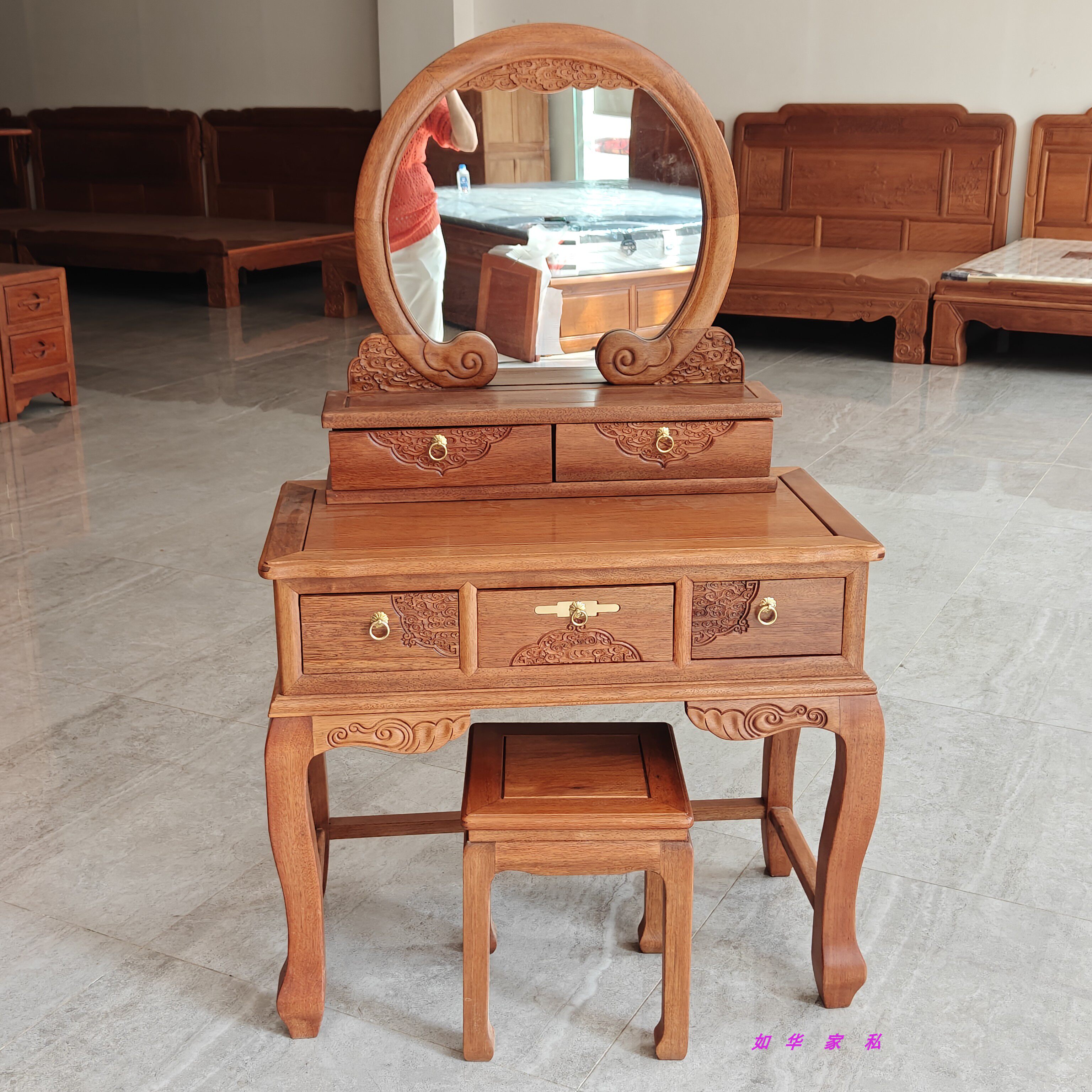 进口菠萝格木雕花梳妆台实木化妆台带抽屉带镜多功能中式卧室化妆