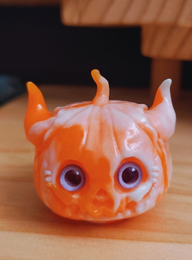 原创迷你SOFUBI玩具 有趣创意小物 潮玩收藏 小而美的玩具 夜光