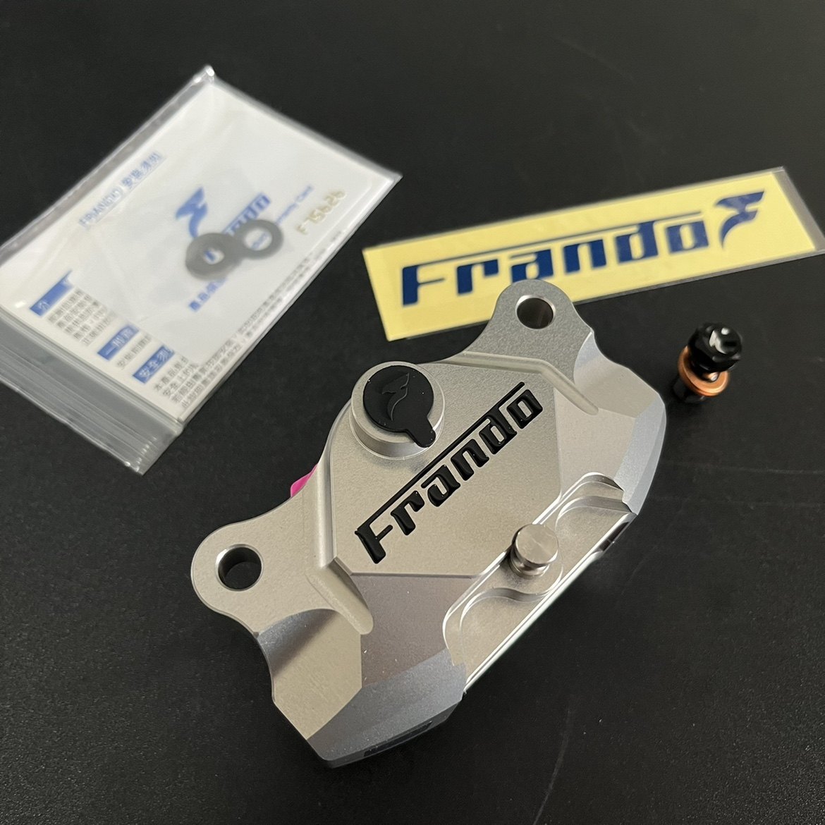 frando 车力屋 小牛电动  f901 改装 升级 锻造cnc螃蟹卡钳 全新