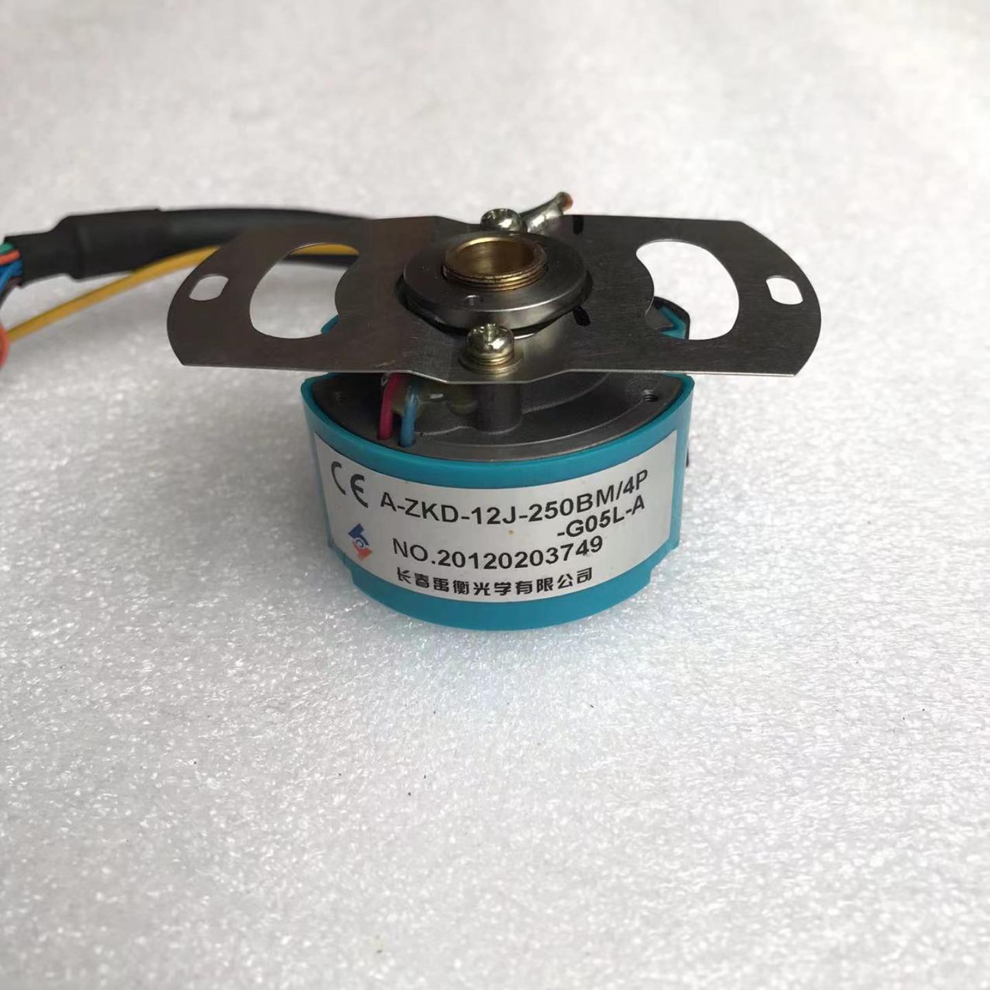 A-ZKD-12J-250BM4P-G05L-A长春禹衡编码器伺服电机编码器