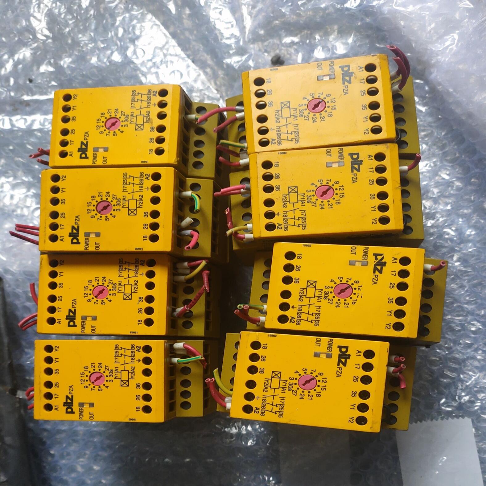 皮尔兹PZA30230VAC1no2nc现货774040 破损 功能包好 议价