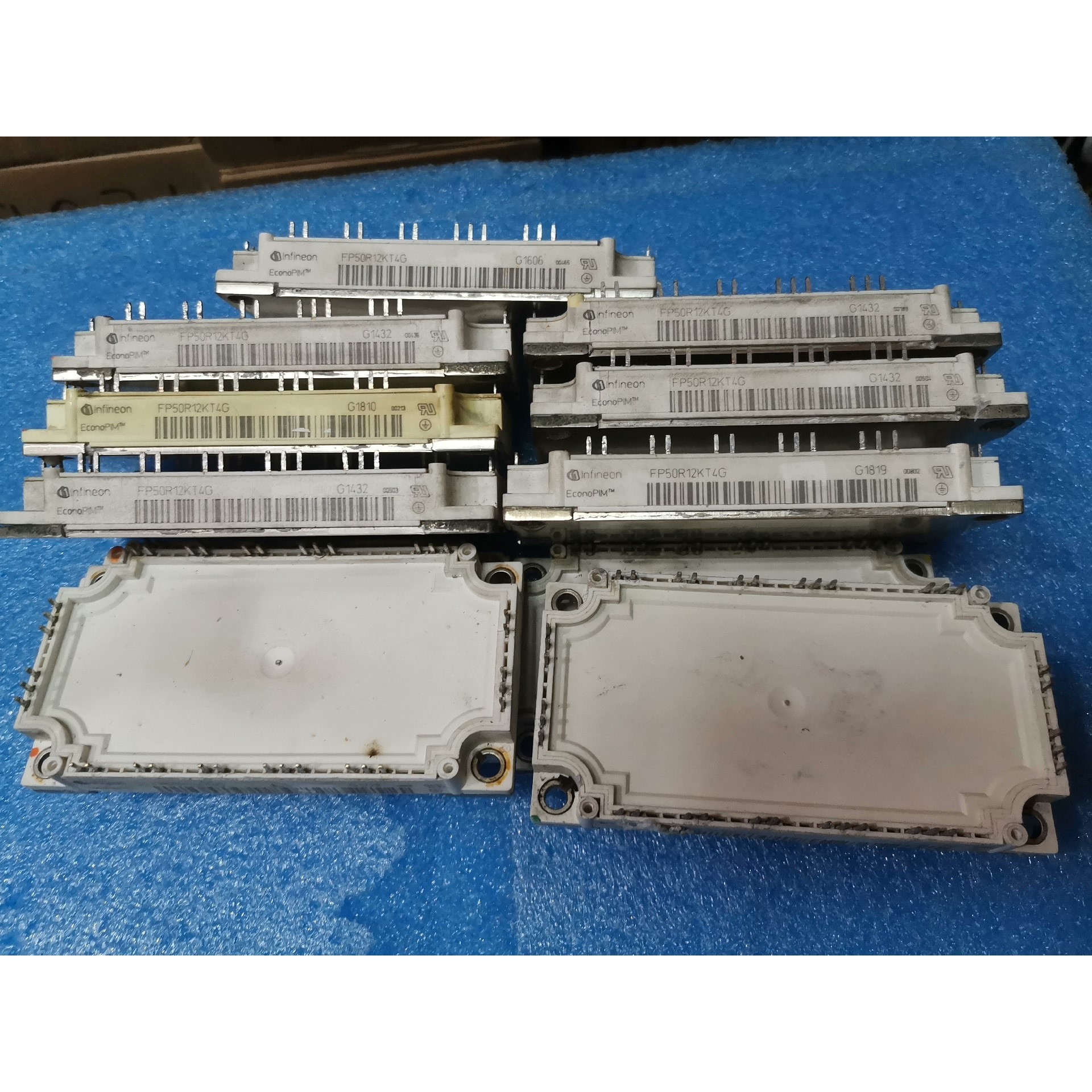 英飞凌 FP50R12KT4G 有25个  漂亮  现货可