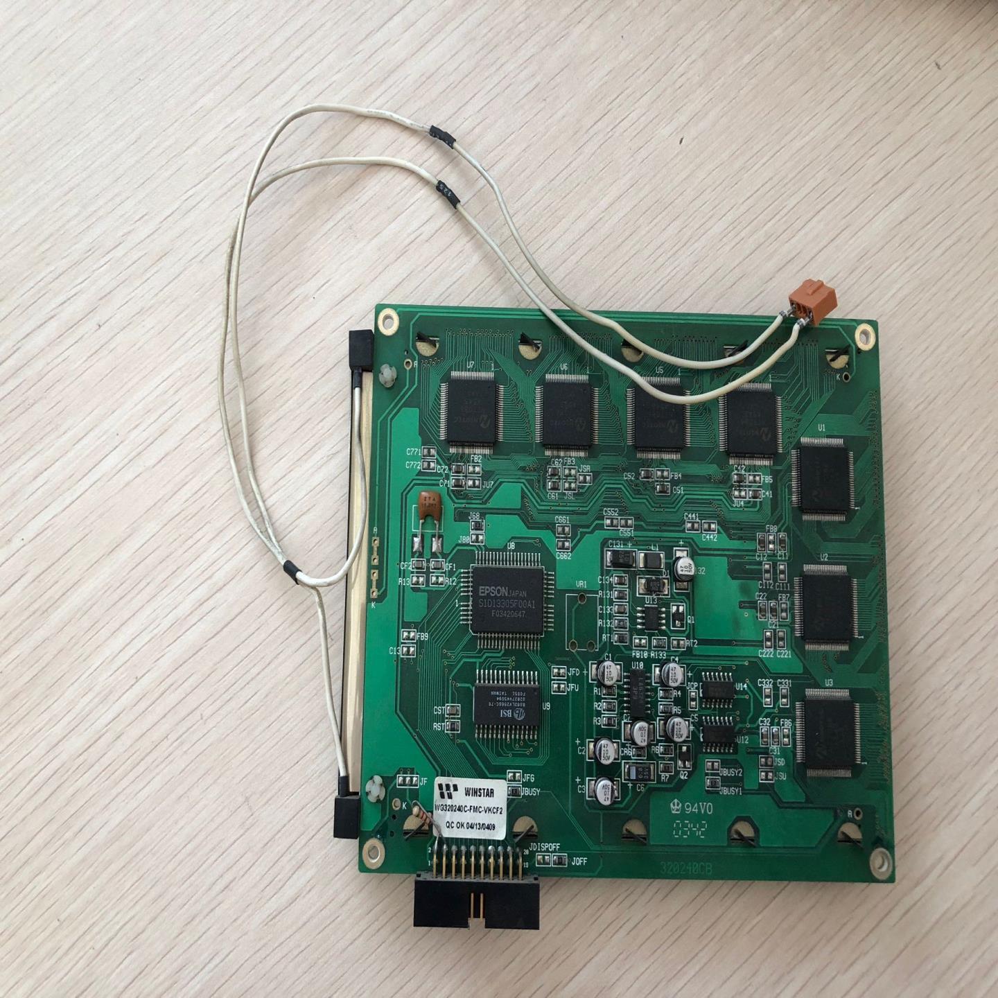 供应现货 WG320240C-FMC-VKCF2 工业液晶屏